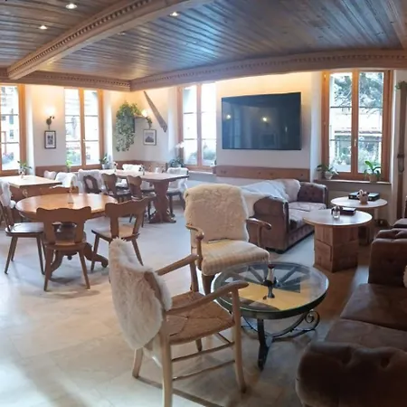 Hotel De Commune