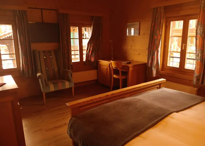 Hotel De Commune 3*